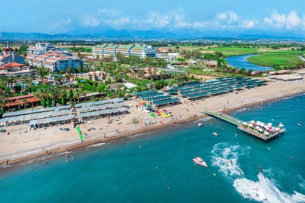 Flughafen Antalya (AYT) - Belek, Serik